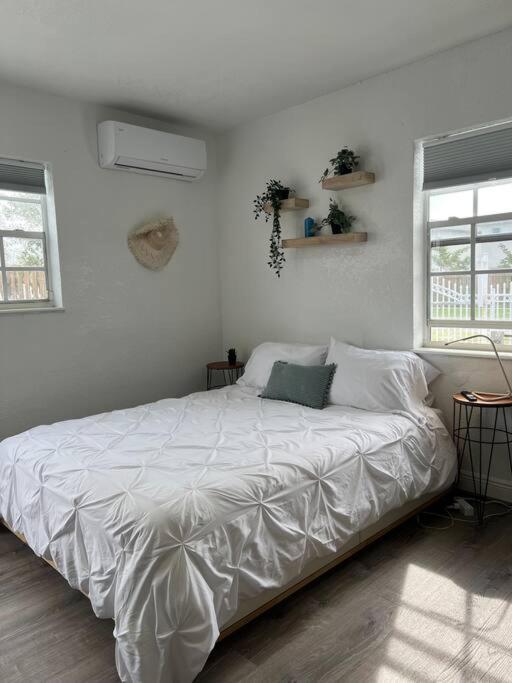 Apartment And Cozy 4